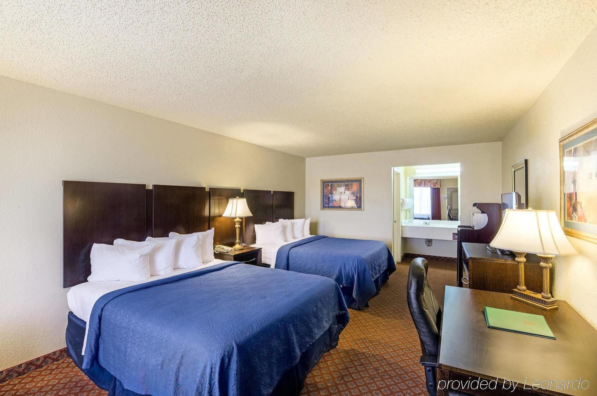 Quality Inn & Suites Abilene Exterior foto
