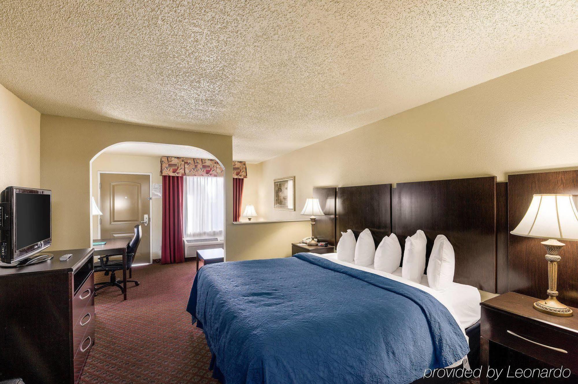 Quality Inn & Suites Abilene Exterior foto